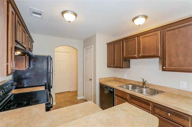 Building Photo - 8108 Raleigh Dr