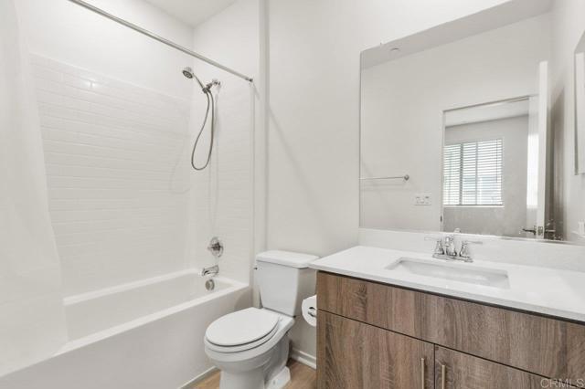 Building Photo - 5224 Beachfront Cove St