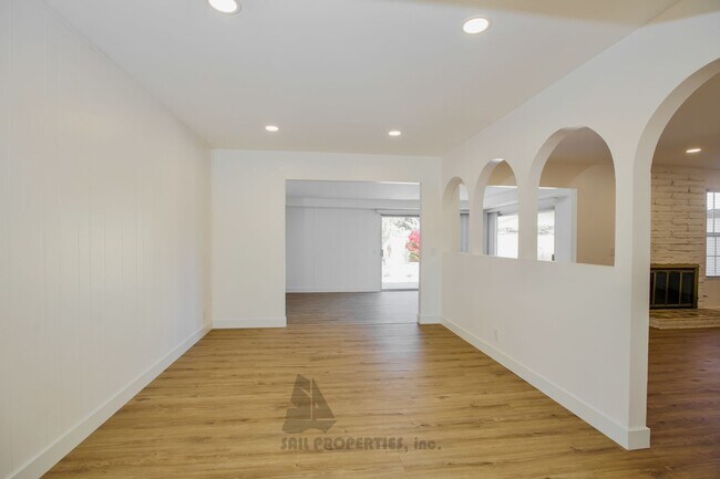 Building Photo - Newly remodeled 5-bedroom, 2.5-bath home in Cypress