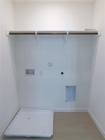 Building Photo - 4204 Apollo Bay Ave