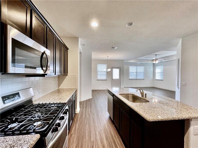 Building Photo - 18301 Calasetta Dr