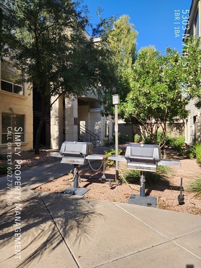 Building Photo - 5303 N 7th St