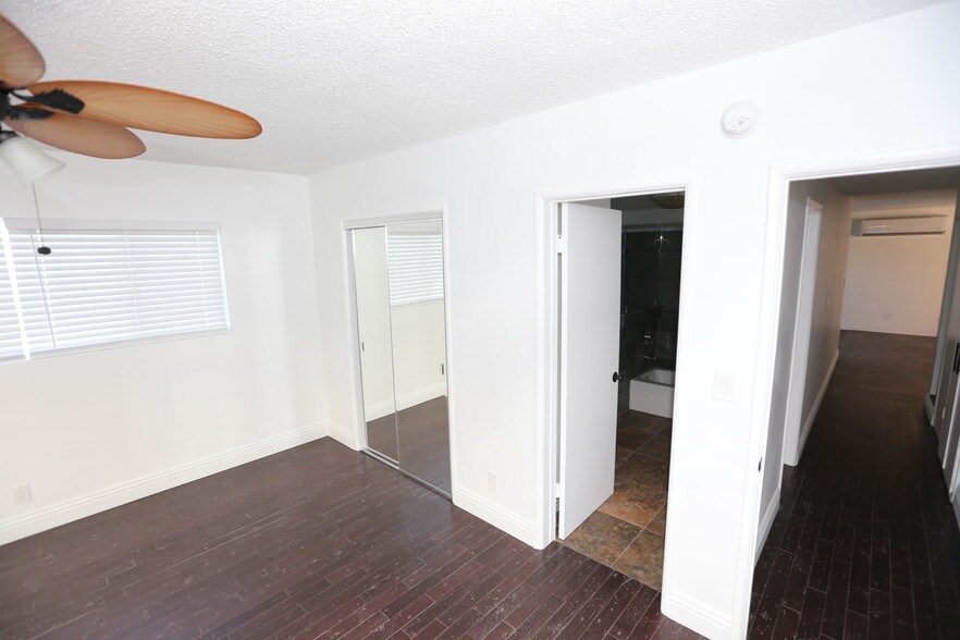 Building Photo - 4776 Don Miguel Dr