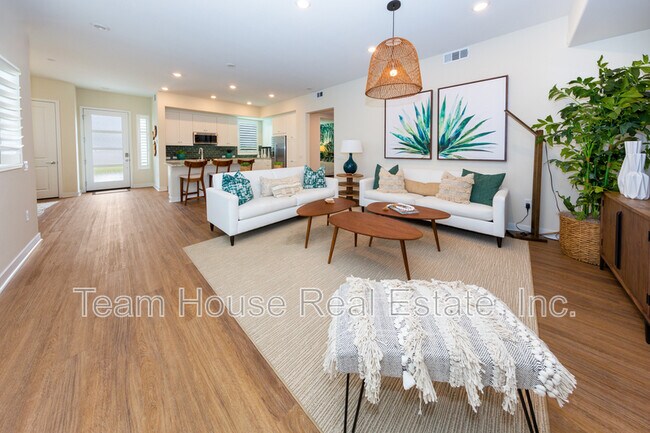 Building Photo - 27466 Mercantile Ct