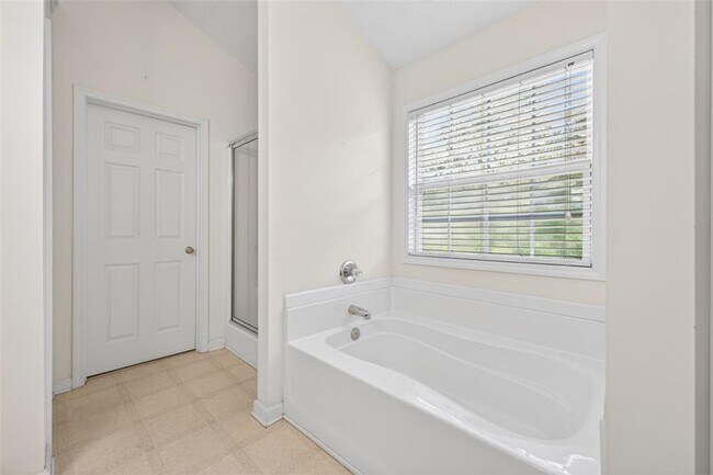 Building Photo - 4160 Plantation Mill Dr