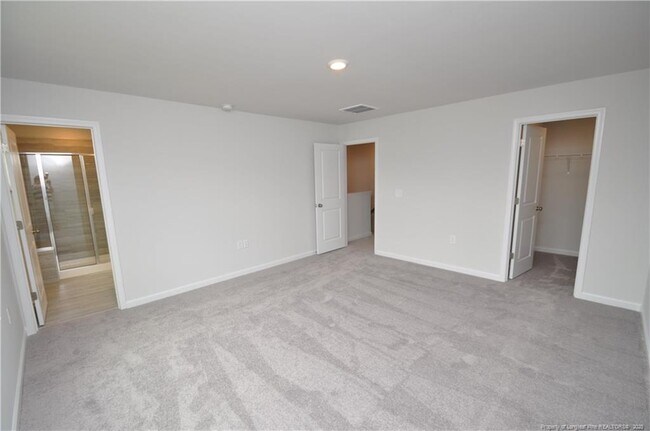 Building Photo - 1057 Shoreside Dr