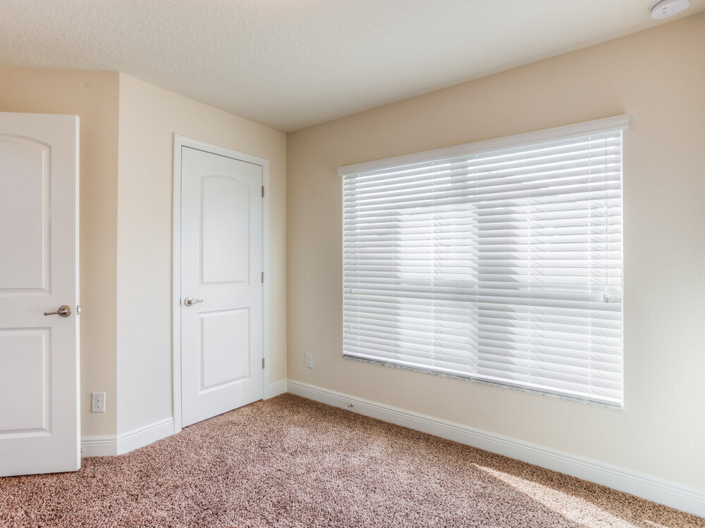 Building Photo - 1705 Southern Oak Loop