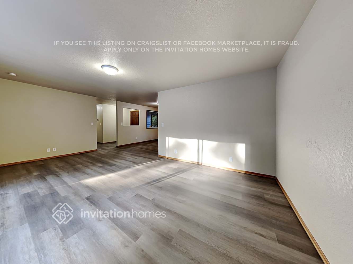 Building Photo - 19401 78th St E