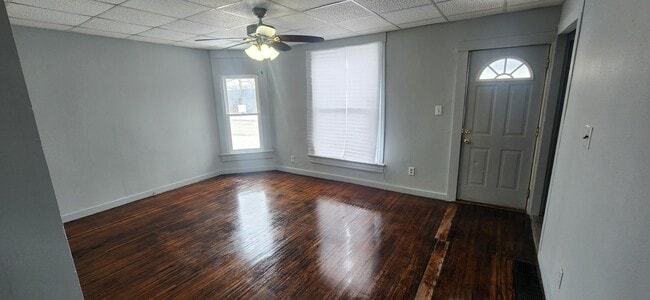 Building Photo - 211 W Williams St