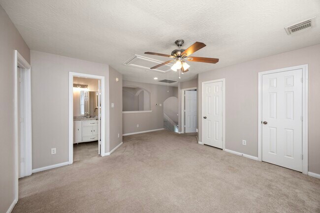 Building Photo - 12807 Sienna Trails Dr