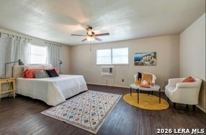Building Photo - 319 Mink Dr