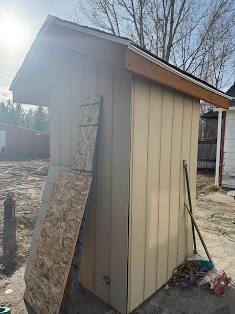 Building Photo - 1974 Cromwell Ln