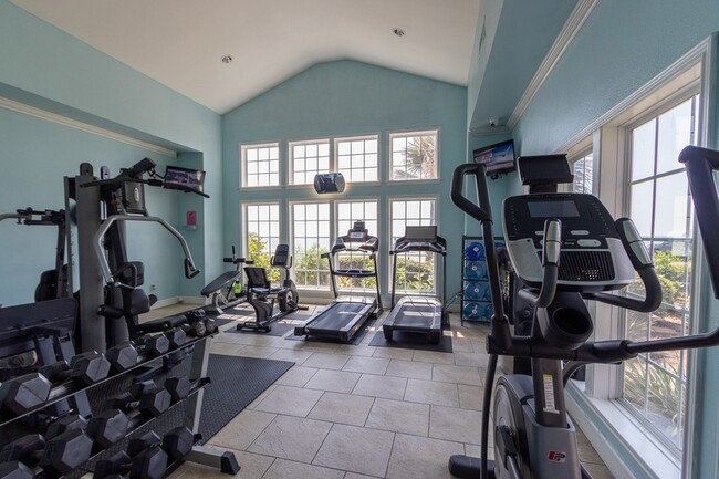 Building Photo - 7000 Seawall Blvd