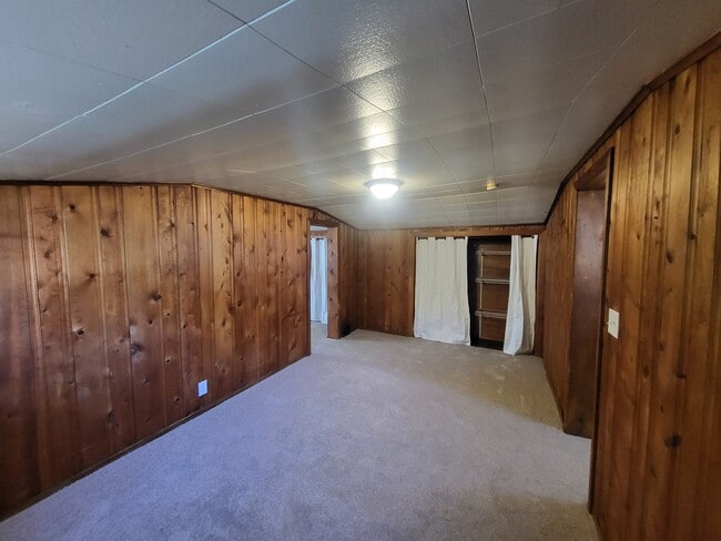 Building Photo - 2329 Berg St
