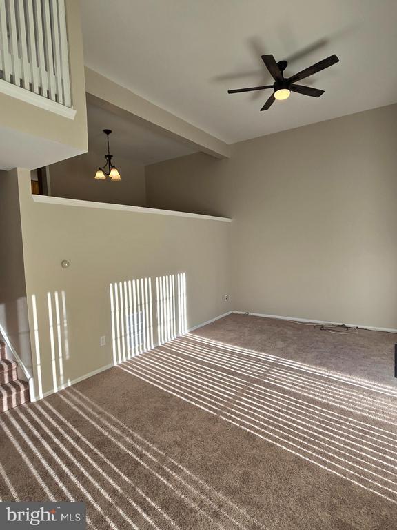 Building Photo - 18 Edinboro Cir