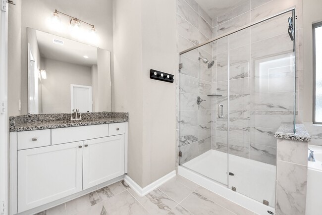 Building Photo - 10810 Spiny Caterpillar Ct