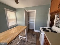 Building Photo - 360 Lafayette St
