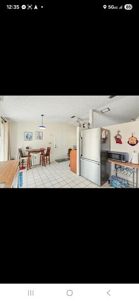 Building Photo - 6336 Butte Ave