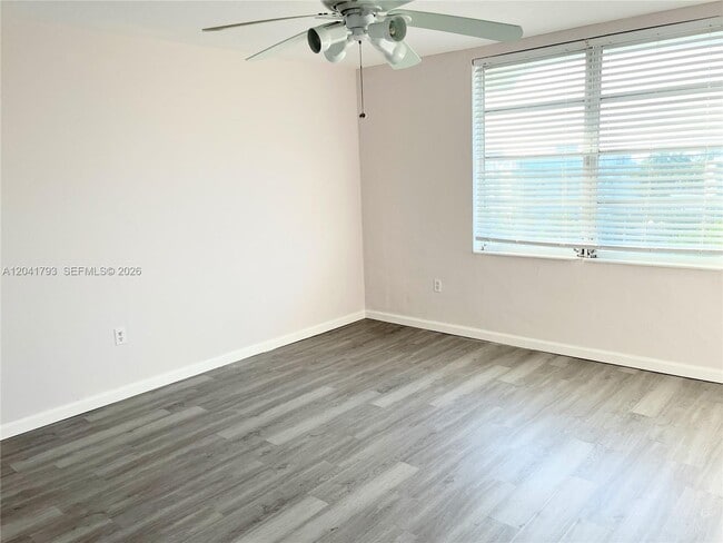 Building Photo - 8024 Tatum Waterway Dr