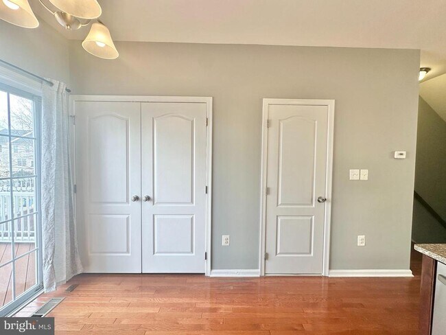 Building Photo - 43158 Whelplehill Terrace