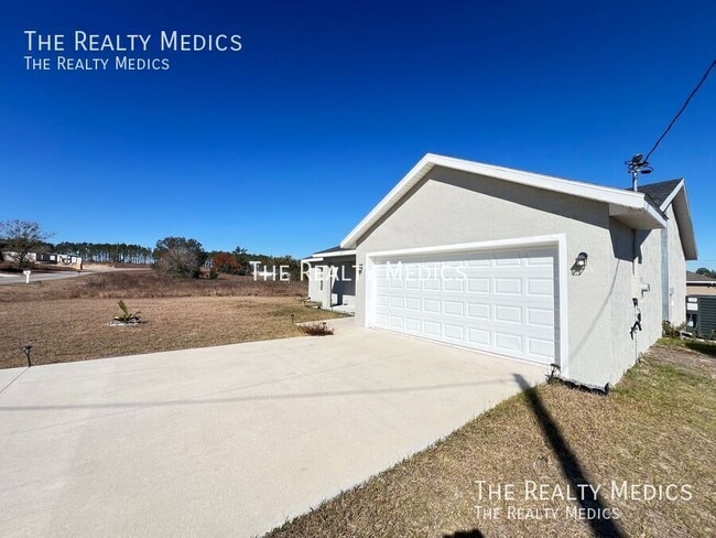 Building Photo - 297 Malauka Loop