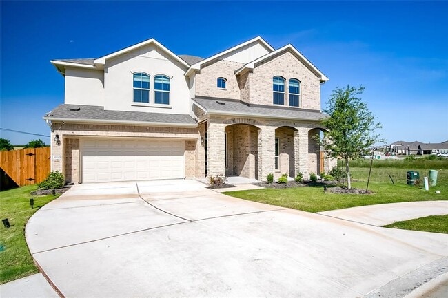 Building Photo - 16701 Casa Anna Dr.