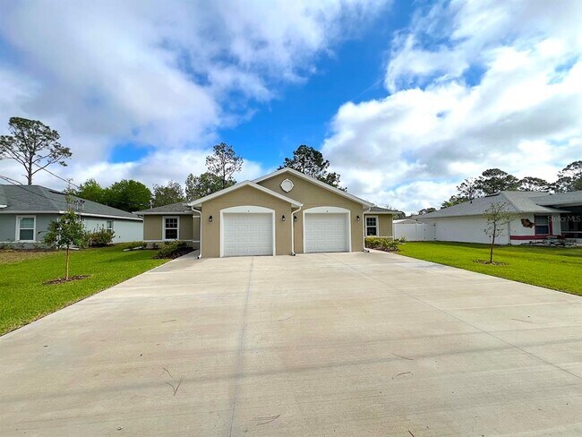 Building Photo - 111 Rolling Sands Dr