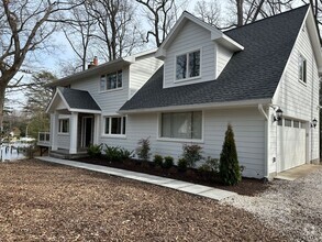 Building Photo - Amberley Waterfront