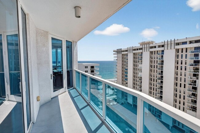 Building Photo - 801 Briny Ave