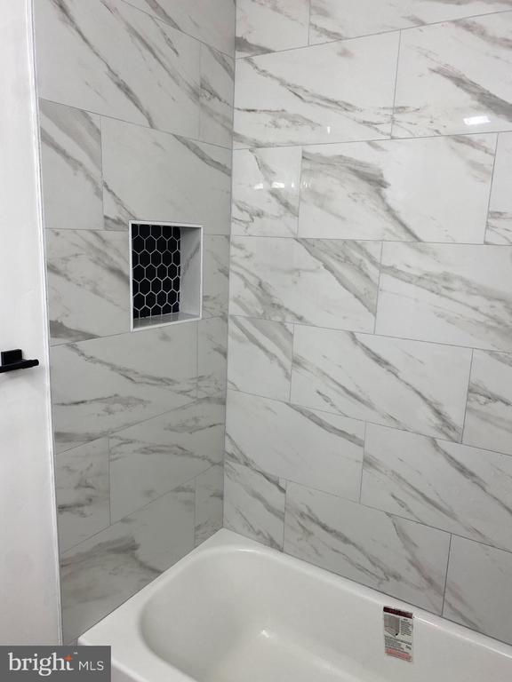 Building Photo - 204 Banbury Terrace