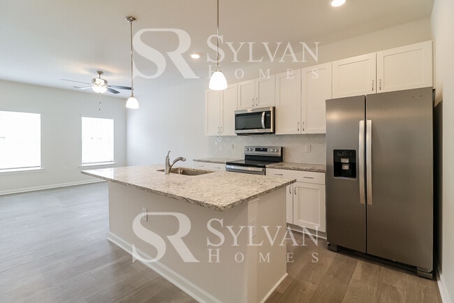 Building Photo - Living where You Love is Good for your Heart!