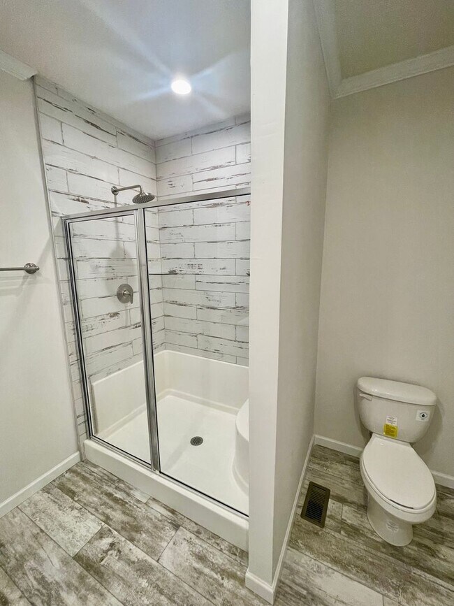 Building Photo - Brand New Home - Brooks Cove Subdivision -...