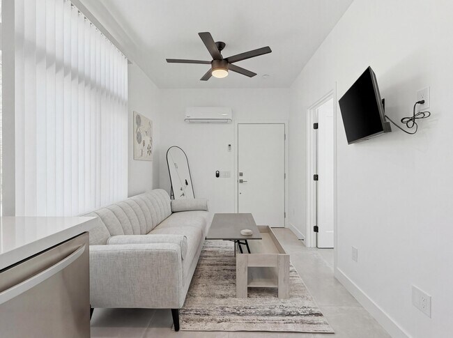 Building Photo - 2197 Jacques Dr