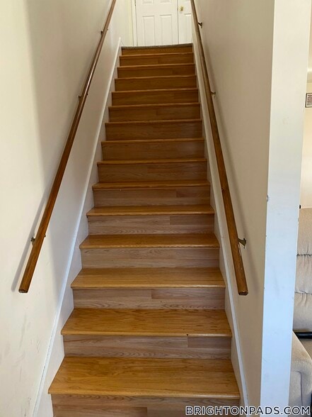 Building Photo - 8 Glencoe St