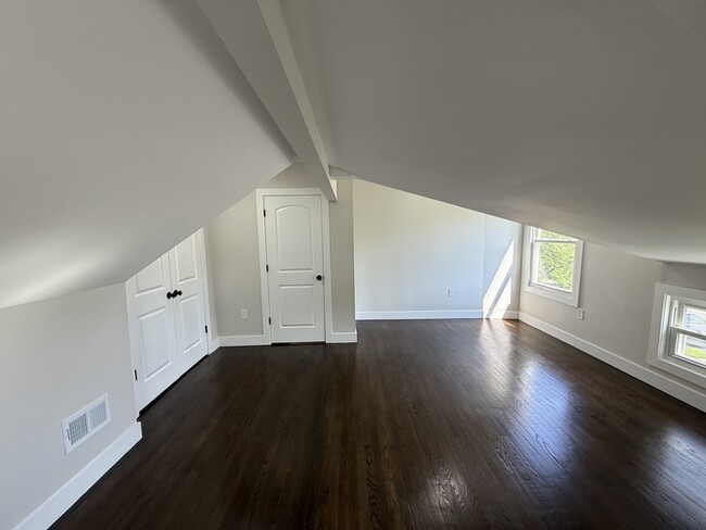 Building Photo - 1471 Frances Ln