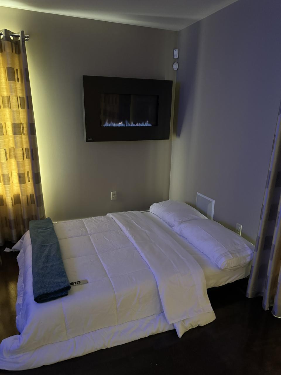 Building Photo - 81 Riverwalk Way