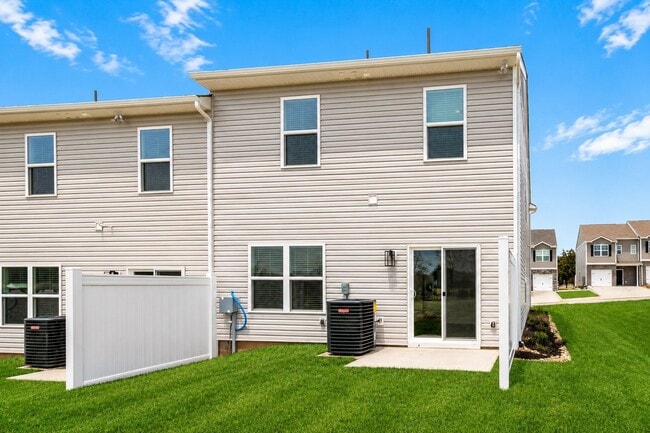 Building Photo - 7371 Valley Grove Ln