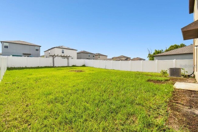 Building Photo - 6335 Ten Acre Ct