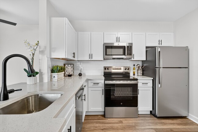 Building Photo - The Cloisters