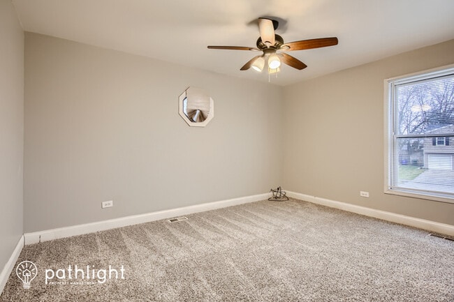Building Photo - 20520 Acorn Ridge Drive, Frankfort, IL, 60423