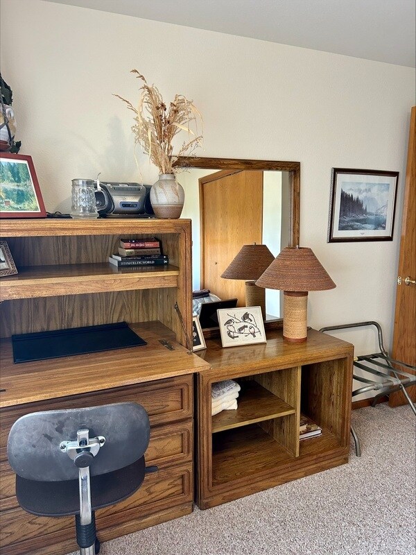 Building Photo - 4739 S Golf Course Dr