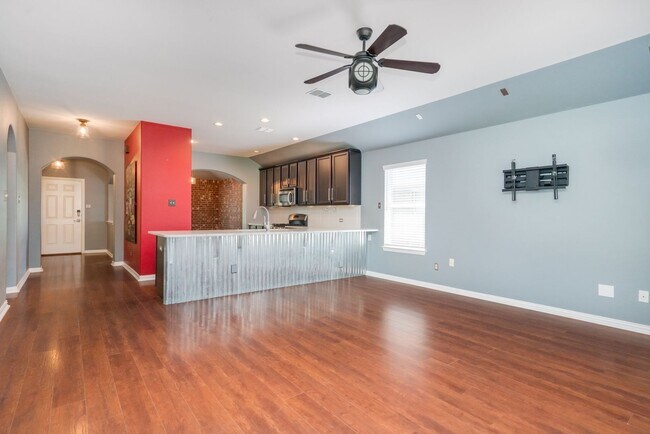 Building Photo - 292 Strawberry Blonde Dr
