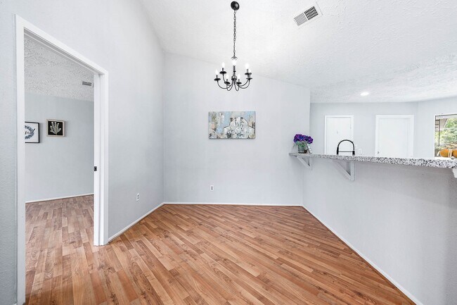 Building Photo - 13402 Tara Oak Dr