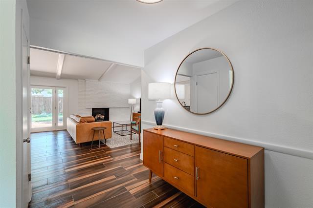 Building Photo - 3347 Latham Dr