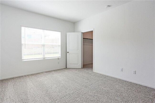Building Photo - 3209 Dusted Daisey St