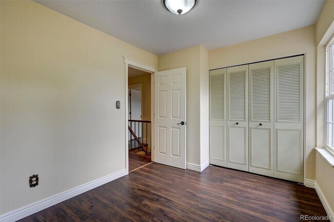 Building Photo - 5335 Picket Dr