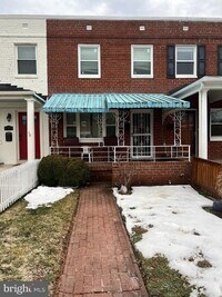 Building Photo - 525 E Duncan Ave