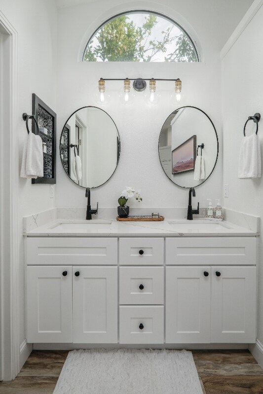 Building Photo - 9161 Kneeland Ct