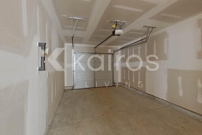 Building Photo - 226 Bennett Dairy Rd
