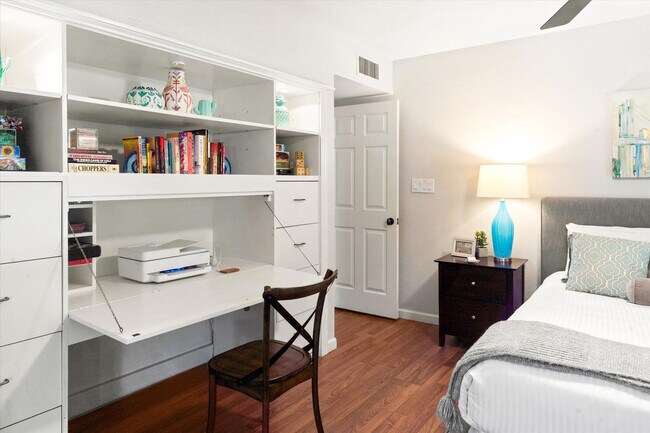 Building Photo - 4525 N 66th St